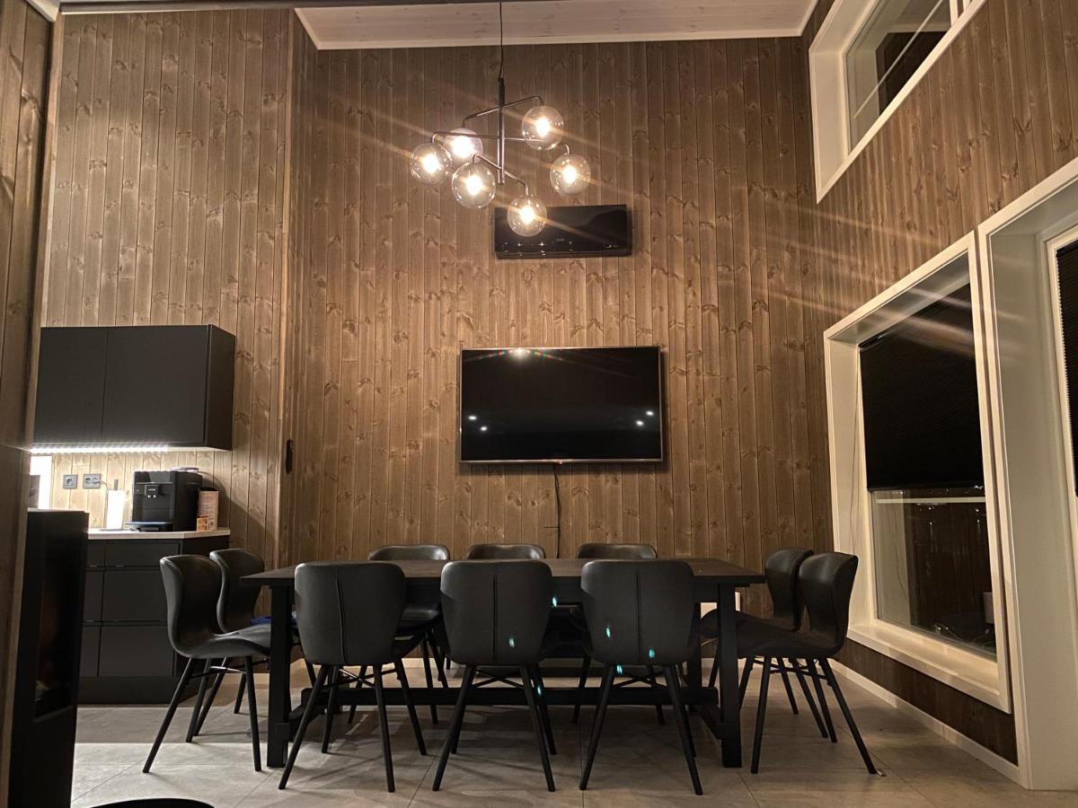Naer Vannet, Jacuzzi Og Sauna Semesterbostad *