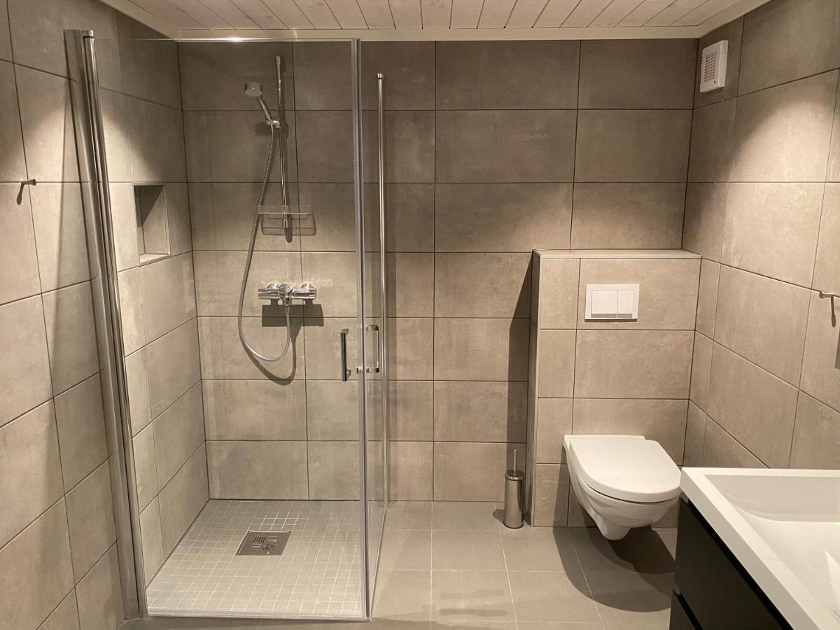 Semesterbostad Naer Vannet, Jacuzzi Og Sauna