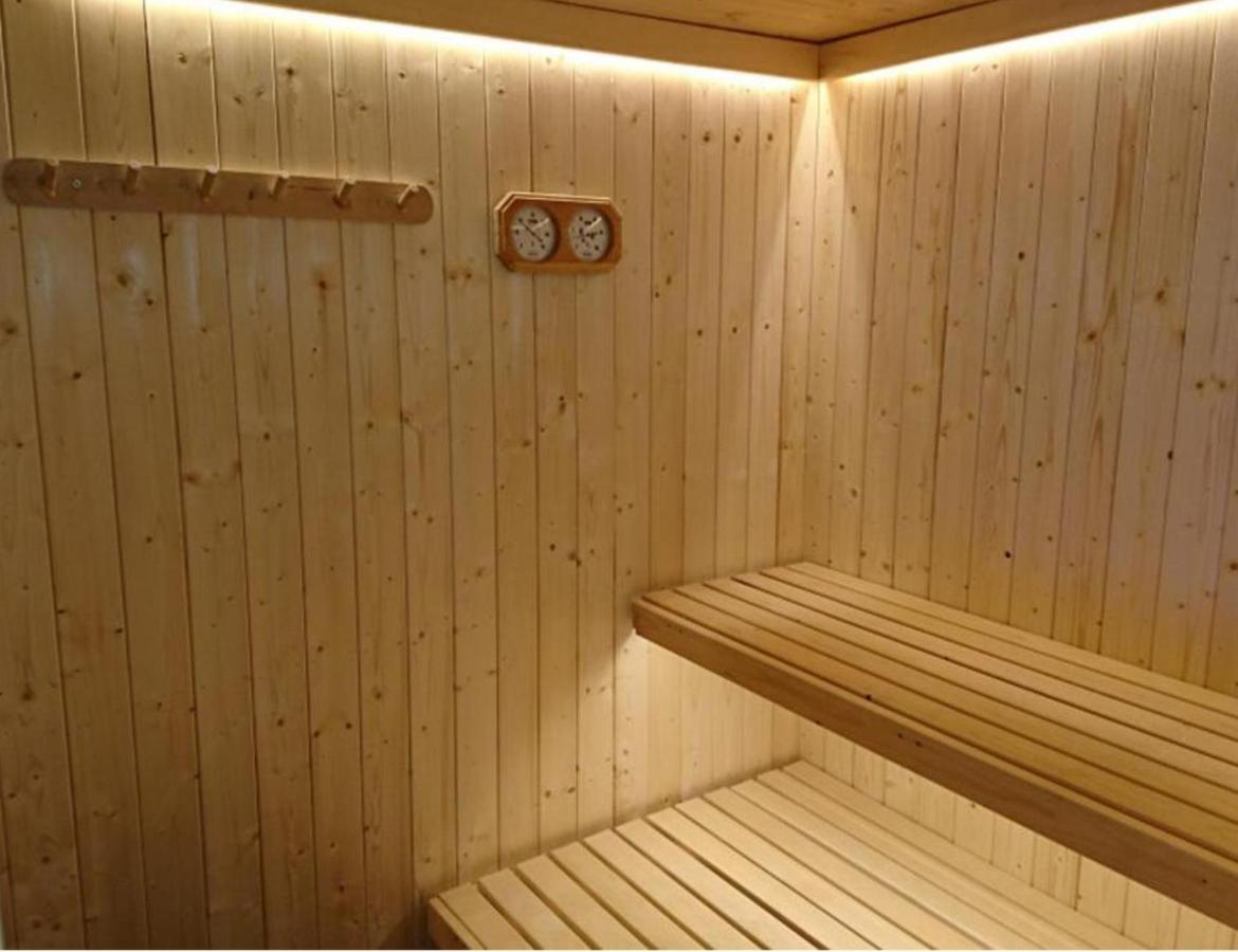 Semesterbostad Naer Vannet, Jacuzzi Og Sauna *