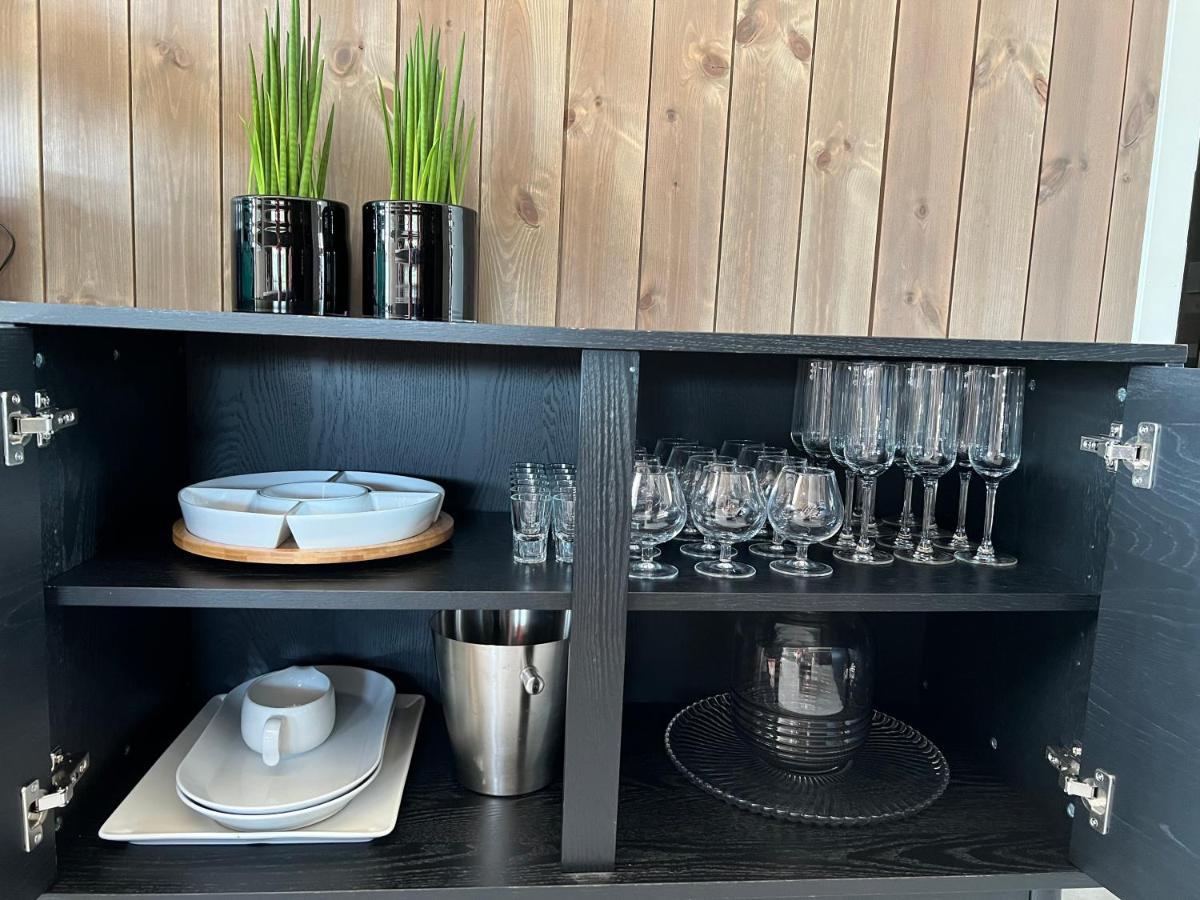 Naer Vannet, Jacuzzi Og Sauna